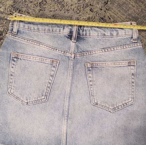 Zara Basic 1975 Denim Embellished Asymmetrical Mini Skirt Size 2 - Picture 7 of 7